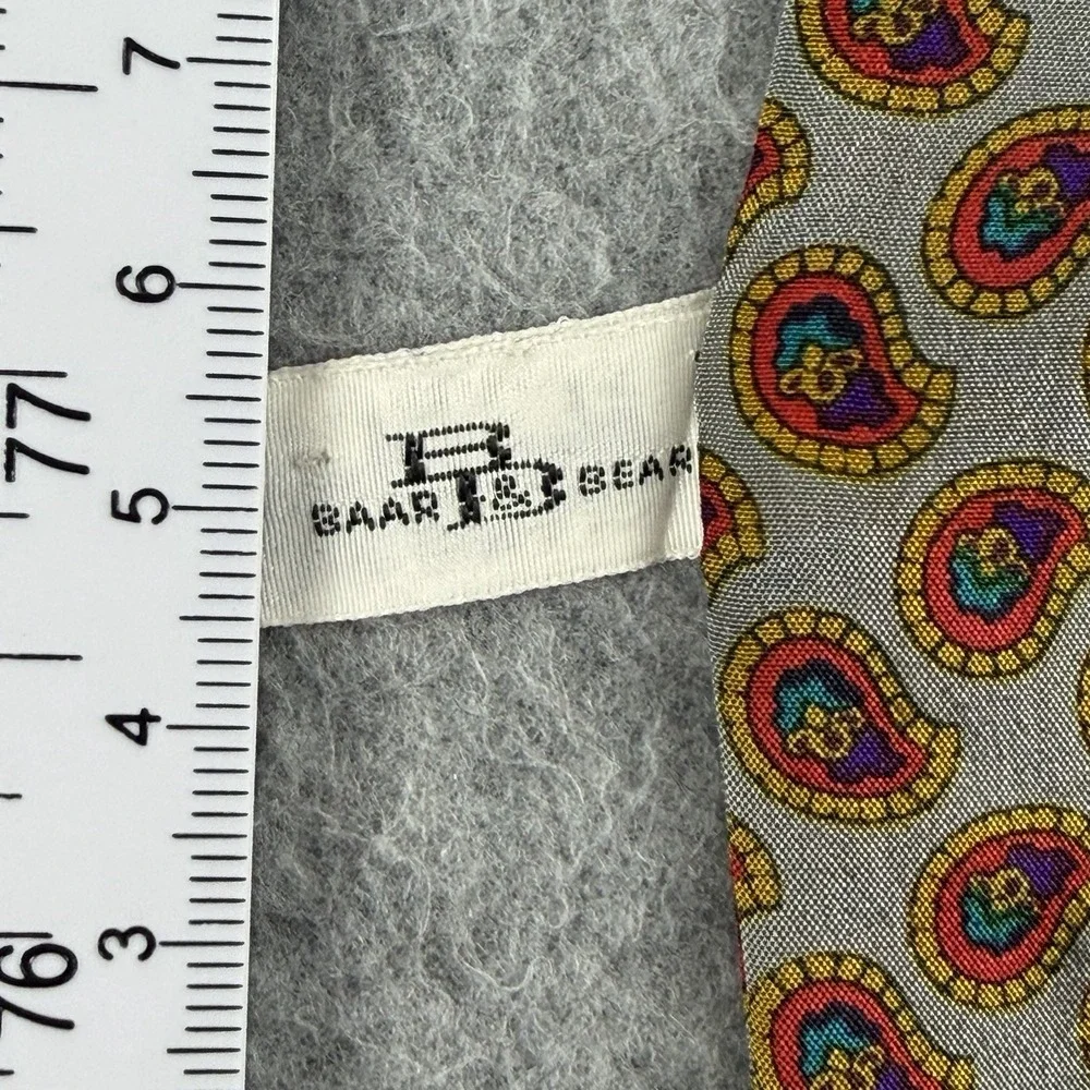 Vintage Baar & Bear Silk Neck Scarf Ascot Paisley Made Japan 58x3 Flat End